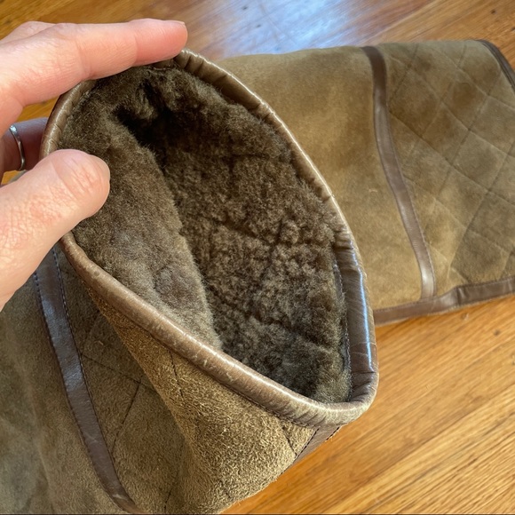 Ferragamo Shearling Winter Boots, 9 1/2 B - Picture 3 of 8